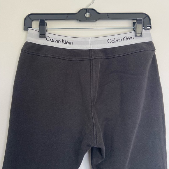 Original Calvin Klein Joggers (if interested, contact for matching set sweater) - Picture 2 of 2